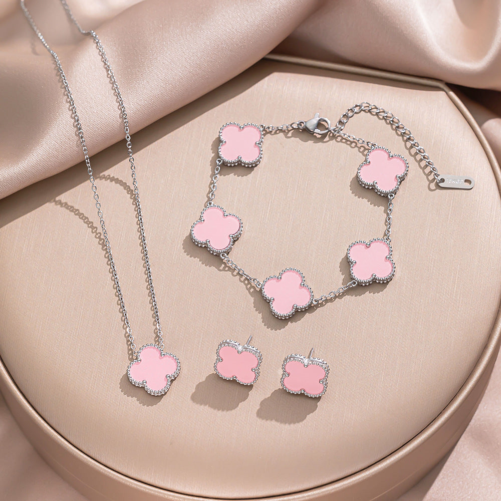 Bella Clover Set