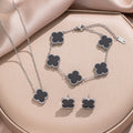 Bella Clover Set