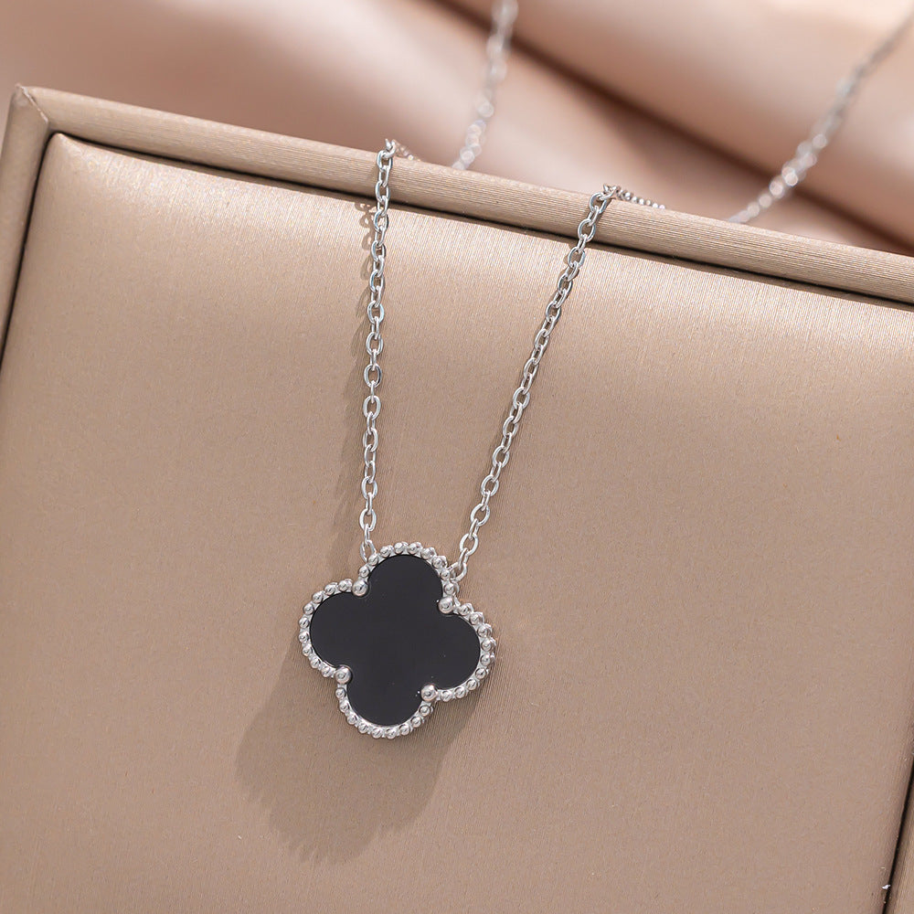 Bella Clover Necklace