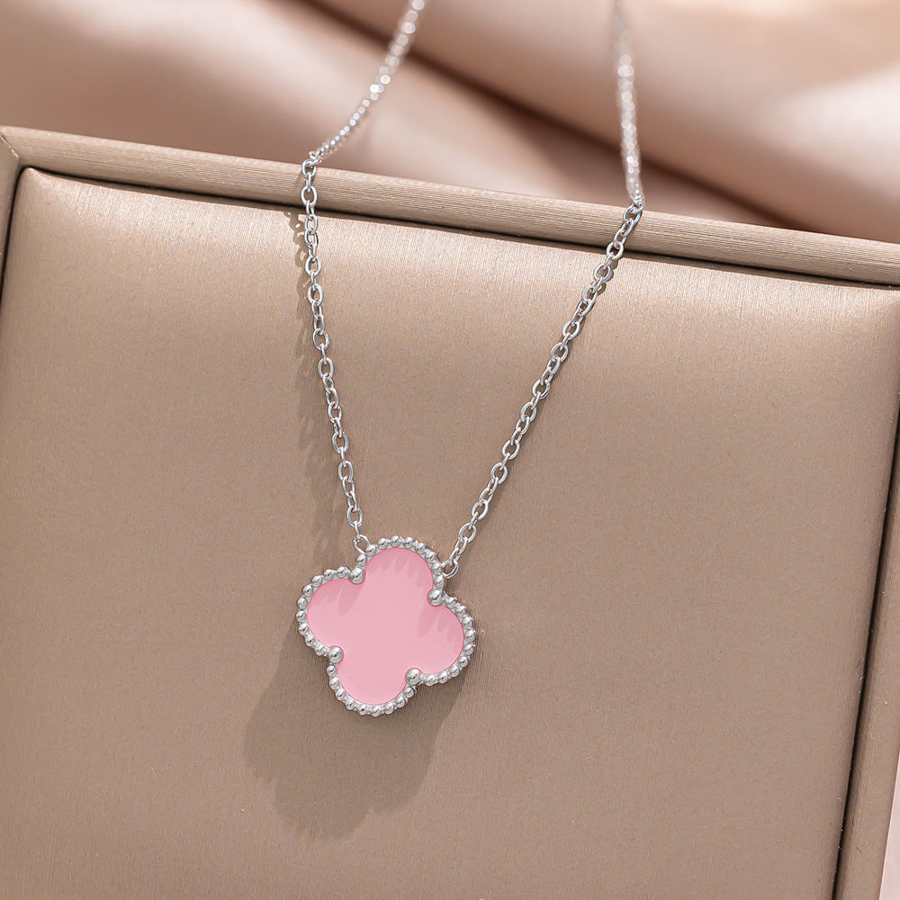 Bella Clover Necklace