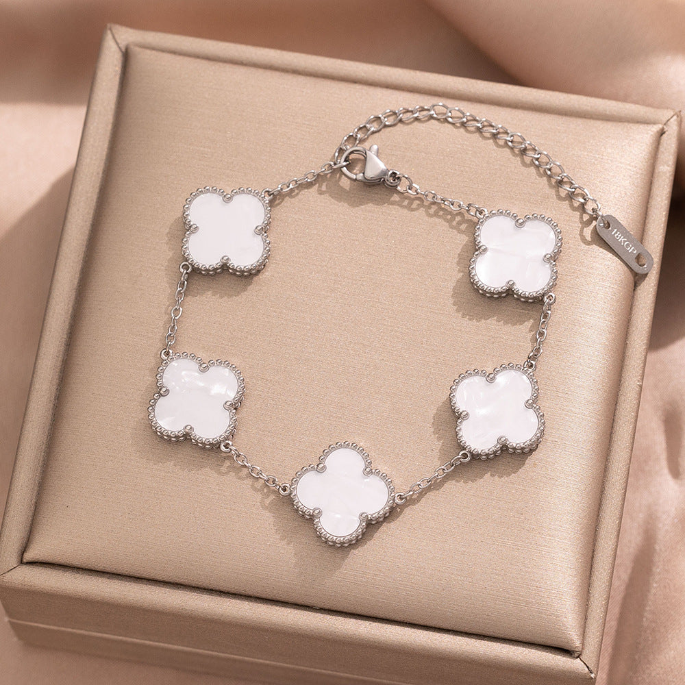 Bella Clover Bracelet